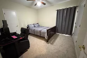 10484 Longwood Dr, Seminole, FL 33777 - Photo 13