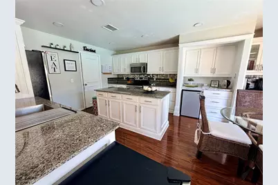 30341 Pongo Way, Wesley Chapel, FL 33545 - Photo 9