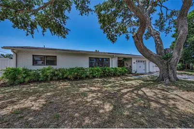 6710 32nd Avenue N, Saint Petersburg, FL 33710 - Photo 3