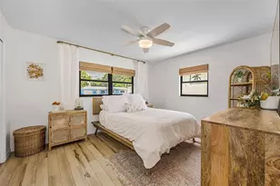 6710 32nd Ave N, Saint Petersburg, FL 33710 - Photo 15