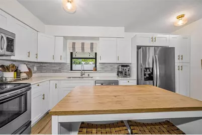6710 32nd Avenue N, Saint Petersburg, FL 33710 - Photo 11