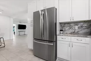 404 Laurel Ln, Palm Harbor, FL 34683 - Photo 27