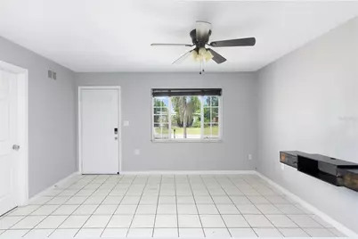 5255 45th Avenue N, Saint Petersburg, FL 33709 - Photo 3