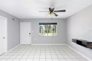5255 45th Ave N, Saint Petersburg, FL 33709 - Photo 3