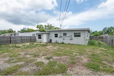5255 45th Avenue N, Saint Petersburg, FL 33709 - Photo 19