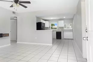 5255 45th Ave N, Saint Petersburg, FL 33709 - Photo 5