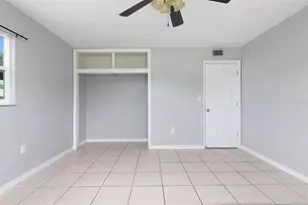 5255 45th Ave N, Saint Petersburg, FL 33709 - Photo 13