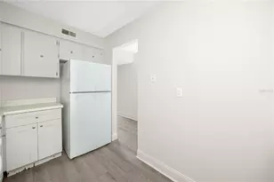 14424 Reuter Strasse Circle, Tampa, FL 33613 - Photo 15