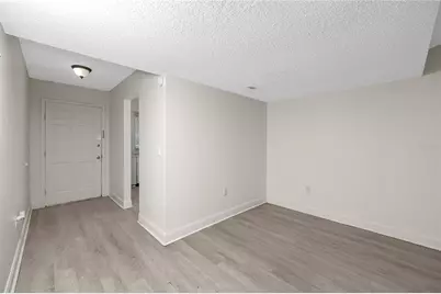 14424 Reuter Strasse Circle #104, Tampa, FL 33613 - Photo 17