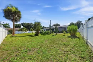 15512 Woodfair Pl, Tampa, FL 33613 - Photo 19
