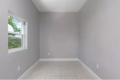 3651 Haines Road N, Saint Petersburg, FL 33704 - Photo 9