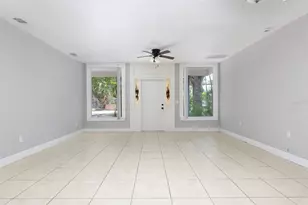 3651 Haines Rd N, Saint Petersburg, FL 33704 - Photo 3