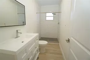 2511 W Fig St, Tampa, FL 33609 - Photo 9