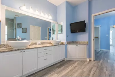 18018 Java Isle Drive, Tampa, FL 33647 - Photo 35