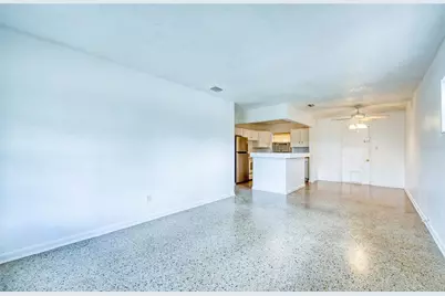 [Address not provided], Tampa, FL 33612 - Photo 5