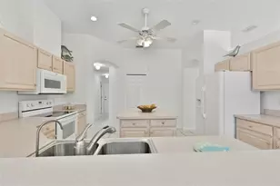 2224 Platinum Dr, Sun City Center, FL 33573 - Photo 19