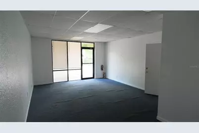 5650 Park Boulevard N #6, Pinellas Park, FL 33781 - Photo 7