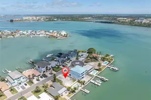 575 Crystal Dr, Madeira Beach, FL 33708 - Photo 7