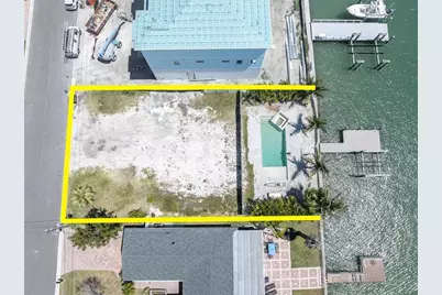575 Crystal Drive, Madeira Beach, FL 33708 - Photo 11