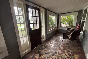 4748 7th Ave N, Saint Petersburg, FL 33713 - Photo 3