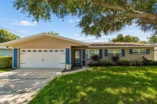 9045 Ridge Rd, Seminole, FL 33772 - Photo 1