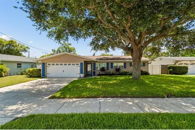 9045 Ridge Road, Seminole, FL 33772 - Photo 3