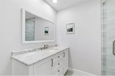 9045 Ridge Road, Seminole, FL 33772 - Photo 13