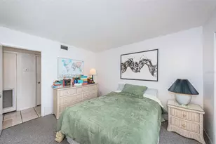 10365 Paradise Blvd, Treasure Island, FL 33706 - Photo 25