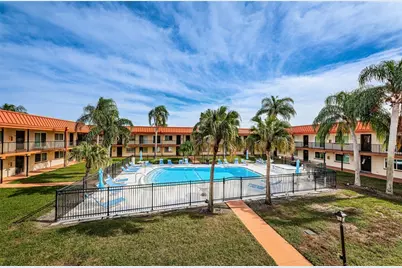 10365 Paradise Boulevard #16, Treasure Island, FL 33706 - Photo 9