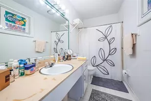 10365 Paradise Blvd, Treasure Island, FL 33706 - Photo 27