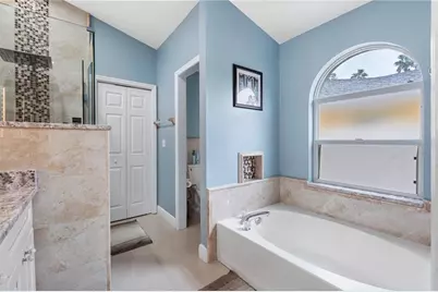 3306 Pin Oak Lane, Tampa, FL 33618 - Photo 29