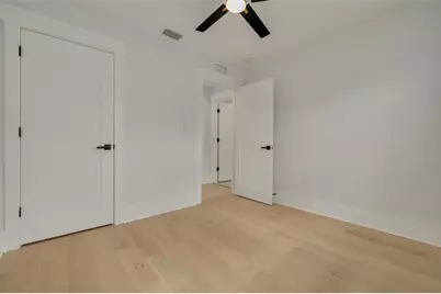 2528 4th Avenue S, Saint Petersburg, FL 33712 - Photo 27