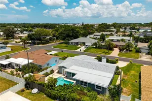 6782 14th Ave N, Saint Petersburg, FL 33710 - Photo 51