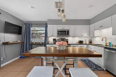 610 1st Avenue NE, Largo, FL 33770 - Photo 17