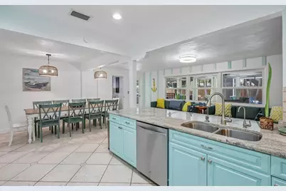 13801 87th Avenue, Seminole, FL 33776 - Photo 11
