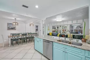 13801 87th Ave, Seminole, FL 33776 - Photo 11