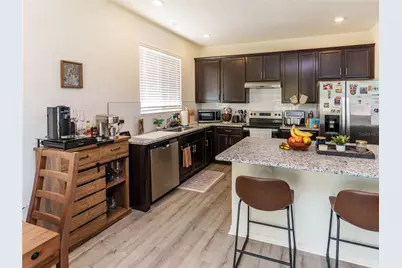 37501 Williamette Way, Zephyrhills, FL 33540 - Photo 5