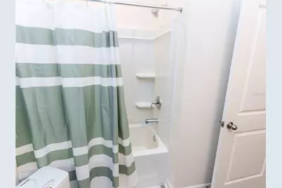 37501 Williamette Way, Zephyrhills, FL 33540 - Photo 19