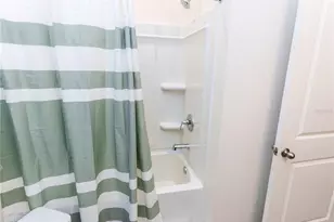 37501 Williamette Wy, Zephyrhills, FL 33540 - Photo 19