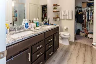 37501 Williamette Wy, Zephyrhills, FL 33540 - Photo 13