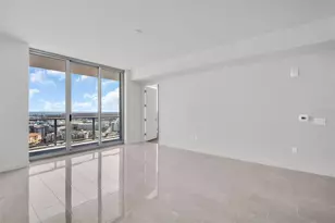 400 Central Ave, Saint Petersburg, FL 33701 - Photo 11