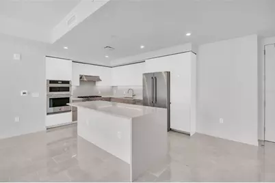 400 Central Avenue #2205, Saint Petersburg, FL 33701 - Photo 3