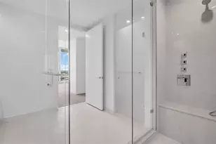 400 Central Ave, Saint Petersburg, FL 33701 - Photo 31