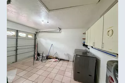 1827 Oklahoma Avenue NE, Saint Petersburg, FL 33703 - Photo 19