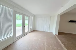 1827 Oklahoma Ave NE, Saint Petersburg, FL 33703 - Photo 9