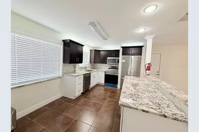 1827 Oklahoma Avenue NE, Saint Petersburg, FL 33703 - Photo 5