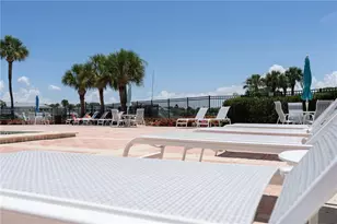 123 Sea Horse Dr SE, Saint Petersburg, FL 33705 - Photo 17