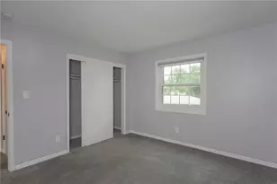123 Sea Horse Dr SE, Saint Petersburg, FL 33705 - Photo 13