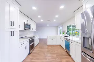 4016 Grayton Dr, New Port Richey, FL 34652 - Photo 9