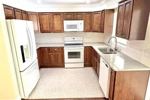 1878 Murray Ave, Clearwater, FL 33755 - Photo 9